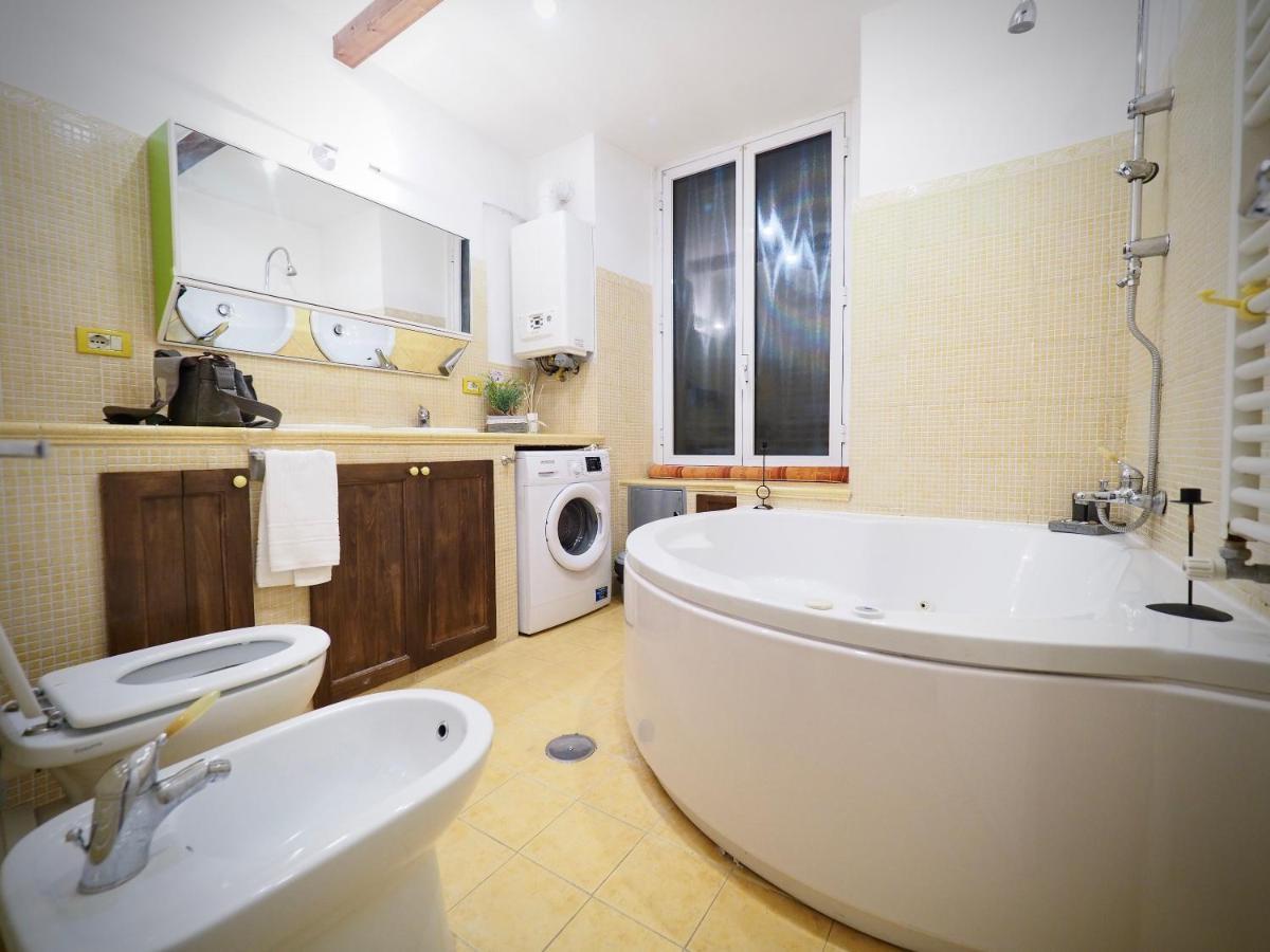 Apartament Dimora Delle Camelie Genua Zewnętrze zdjęcie